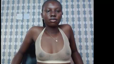 Snapshot of black_choco13 chatting on November 10, 8:24 am mercy online show from November 10, 8:24 am