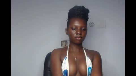 Snapshot of black_choco13 chatting on December 15, 6:06 am mercy online show from December 15, 6:06 am