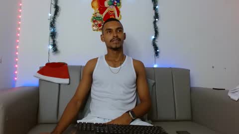 black_daddy01 online show from December 3, 12:24 am