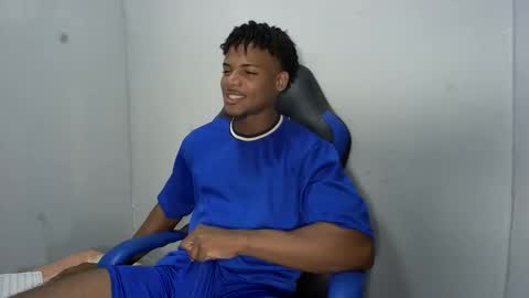 Snapshot of black_dicck chatting on June 5, 7:08 pm tu morenito online show from June 5, 7:08 pm