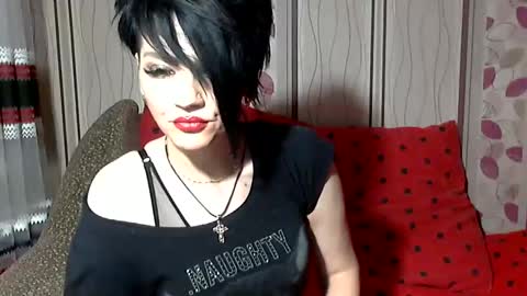 black_hot_01 online show from December 15, 7:24 am