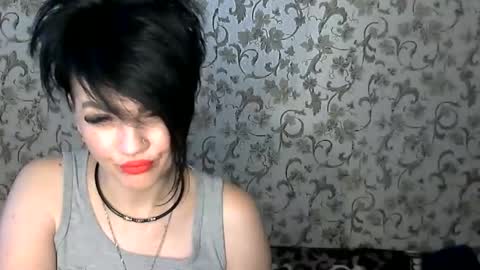 black_hot_01 online show from October 14, 5:30 am