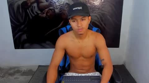 black johnsonn online show from December 2, 1:13 pm