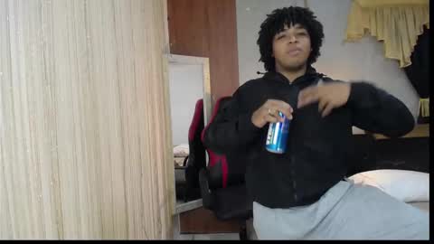 Snapshot of black_king_241 chatting on February 8, 3:21 am black_king_241 online show from February 8, 3:21 am