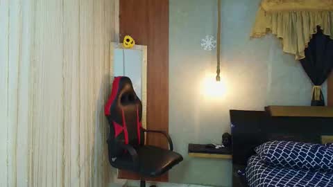 Snapshot of black_king_241 chatting on February 25, 3:49 am black_king_241 online show from February 25, 3:49 am