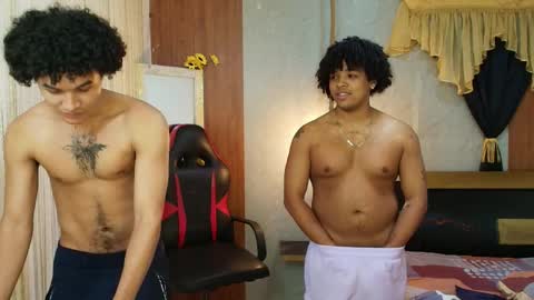 Snapshot of black_king_241 chatting on March 27, 8:26 am black_king_241 online show from March 27, 8:26 am