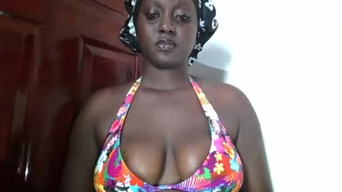 Snapshot of black_paanther chatting on November 18, 9:58 am black_paanther online show from November 18, 9:58 am