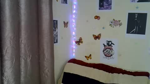 veraa online show from December 16, 4:01 pm