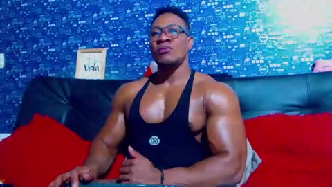 duglas online show from December 4, 7:33 pm