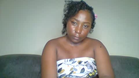 Snapshot of black_umbre chatting on July 2, 7:42 pm Dee online show from July 2, 7:42 pm