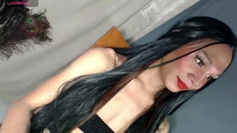 Snapshot of blackbarbie_jamie chatting on June 4, 4:35 pm blackbarbie_jamie online show from June 4, 4:35 pm