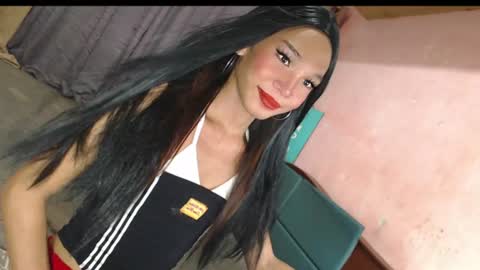 Snapshot of blackbarbie_jamie chatting on June 12, 6:29 pm blackbarbie_jamie online show from June 12, 6:29 pm