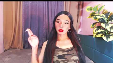 Snapshot of blackbarbie_jamie chatting on June 21, 5:43 am blackbarbie_jamie online show from June 21, 5:43 am