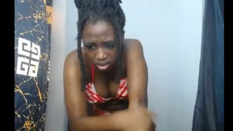 lela online show from June 14, 5:37 pm