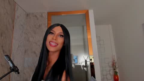 Nina online show from December 2, 5:59 pm