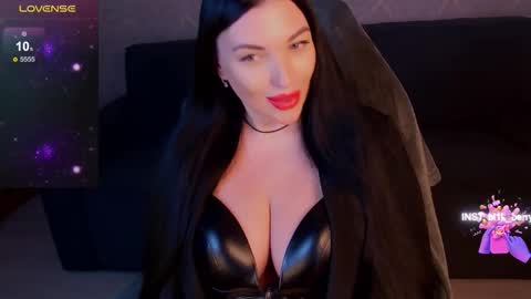 blackberry_star online show from November 15, 7:05 am