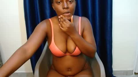 Snapshot of blackcyn chatting on March 7, 1:35 am Cynthia online show from March 7, 1:35 am