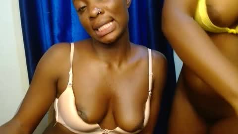 Snapshot of blackcyn chatting on March 28, 1:22 pm Cynthia online show from March 28, 1:22 pm