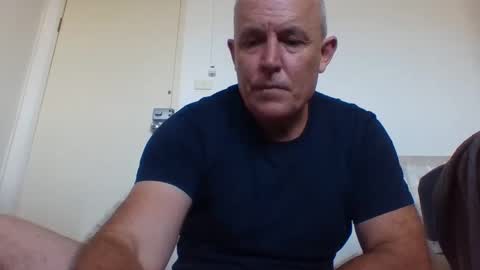 blackdog71 online show from February 3, 6:02 am