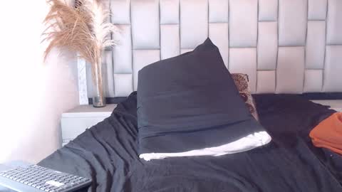 Black Emperador online show from March 11, 3:56 am