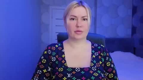 blackeyes11 online show from January 13, 3:01 am