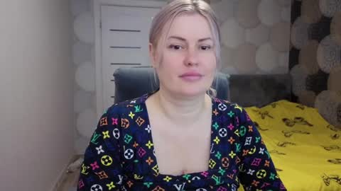 blackeyes11 online show from April 1, 3:18 am