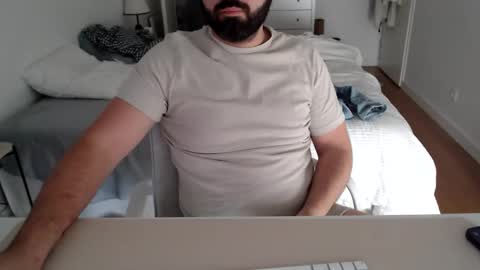 Snapshot of blackfox33 chatting on November 14, 1:10 pm blackfox33 online show from November 14, 1:10 pm