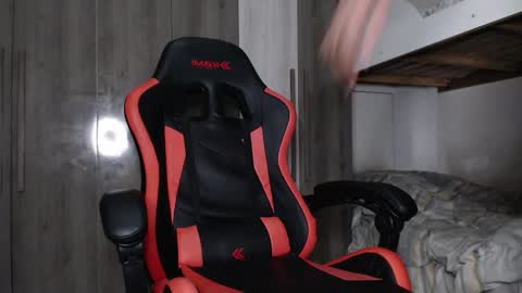 Snapshot of blackguy720 chatting on January 10, 9:10 pm Blackguy720 online show from January 10, 9:10 pm