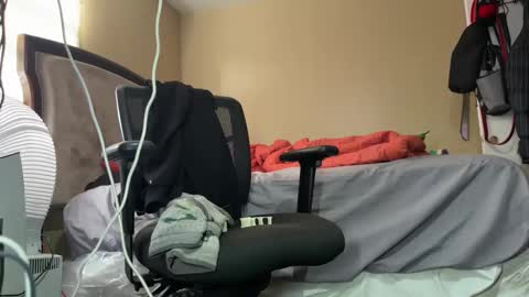 Snapshot of blackjag107 chatting on March 3, 4:35 pm blackjag107 online show from March 3, 4:35 pm