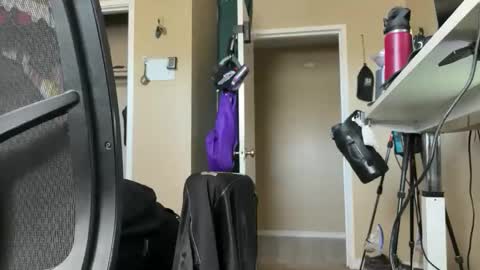 Snapshot of blackjag107 chatting on March 9, 10:14 pm blackjag107 online show from March 9, 10:14 pm