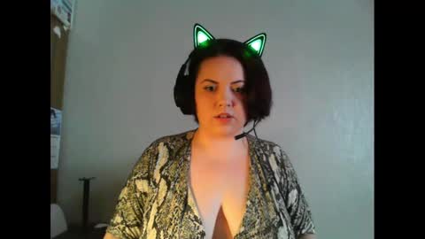 Snapshot of blackkvelvet chatting on March 7, 11:51 am BlackkVelvet online show from March 7, 11:51 am