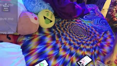 Snapshot of blacklightparty69 chatting on May 10, 1:11 am blacklightparty69 online show from May 10, 1:11 am