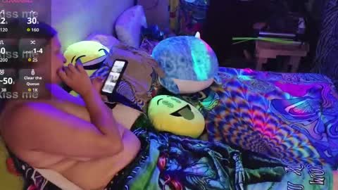 Snapshot of blacklightparty69 chatting on June 4, 1:00 am blacklightparty69 online show from June 4, 1:00 am