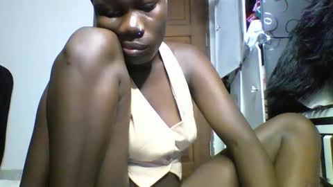 blackmarvel02 online show from February 12, 11:00 pm