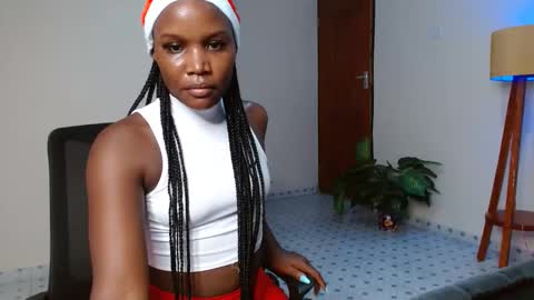 Smiley sylivia online show from December 15, 11:34 am