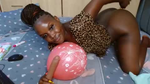 Smiley sylivia online show from February 6, 1:21 pm