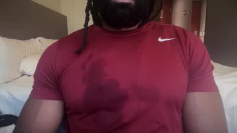 Snapshot of blackmuscles77 chatting on February 20, 10:27 am blackmuscles77 online show from February 20, 10:27 am