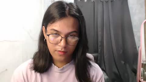 Ellez online show from October 17, 6:32 pm