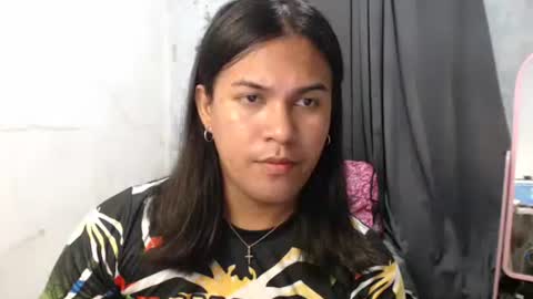 Ellez online show from November 15, 6:48 pm