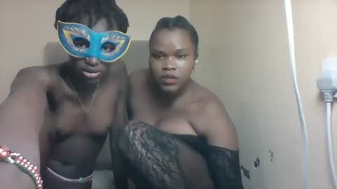 Snapshot of blacks_nastay chatting on October 20, 9:15 pm blacks_nastay online show from October 20, 9:15 pm