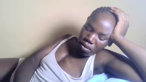 Snapshot of blacksexygal chatting on January 30, 1:21 pm SARAH online show from January 30, 1:21 pm