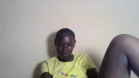 Snapshot of blacksexygal chatting on February 5, 8:25 pm SARAH online show from February 5, 8:25 pm