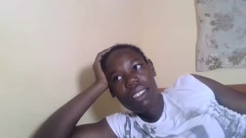 Snapshot of blacksexygal chatting on February 14, 1:08 pm SARAH online show from February 14, 1:08 pm