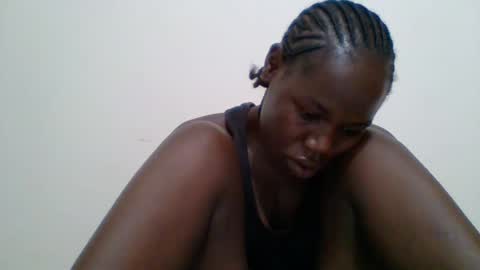 Snapshot of blacksexygal chatting on September 14, 2:38 pm SARAH online show from September 14, 2:38 pm