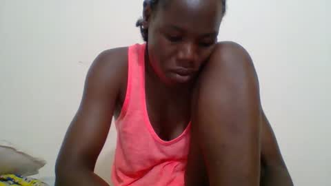 Snapshot of blacksexygal chatting on September 15, 4:12 am SARAH online show from September 15, 4:12 am
