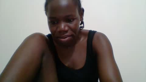 Snapshot of blacksexygal chatting on September 20, 7:09 am SARAH online show from September 20, 7:09 am