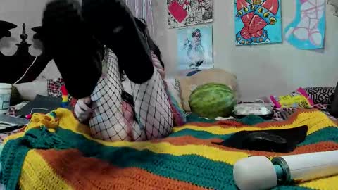 IG blackstar roses online show from January 16, 11:42 pm