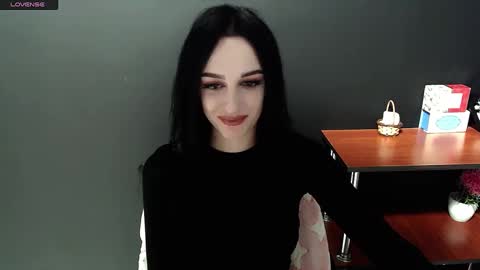 Ivy online show from January 18, 1:51 pm