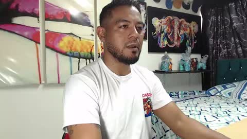 Snapshot of blade_foxx chatting on December 26, 7:16 pm Richard online show from December 26, 7:16 pm