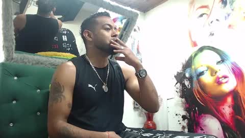 Snapshot of blade_foxx chatting on December 31, 12:32 am Richard online show from December 31, 12:32 am